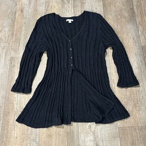 Black cable knit top with button detail y2k